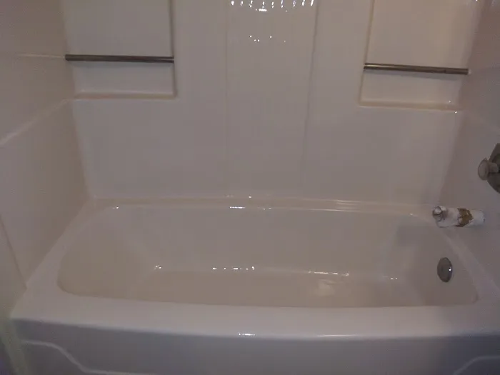 SouthBay Bathtub Refinishers - Kitchen & Bathroom Refinishing Picture 2