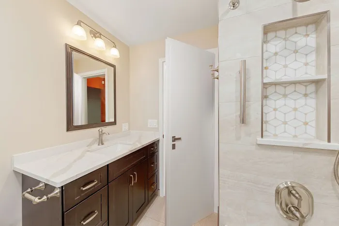 Masters Kitchen & Bath Picture 2