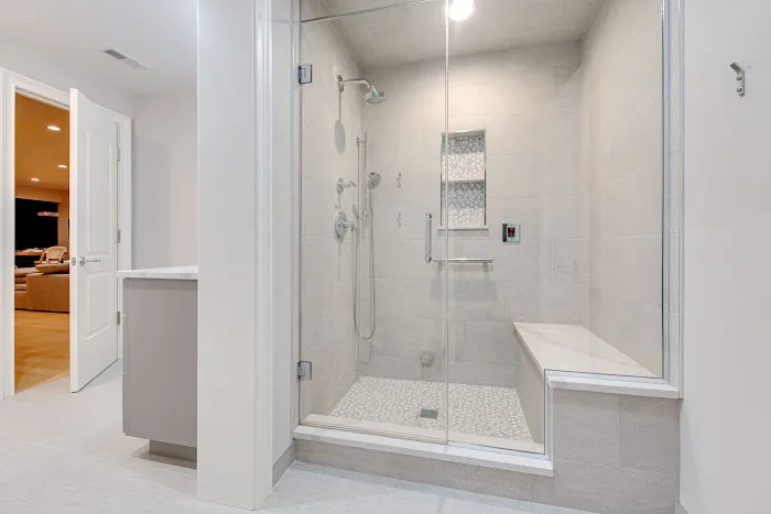 Masters Kitchen & Bath Picture 5