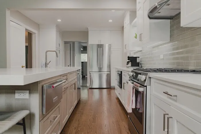 Apex Kitchen & Bath Picture 6