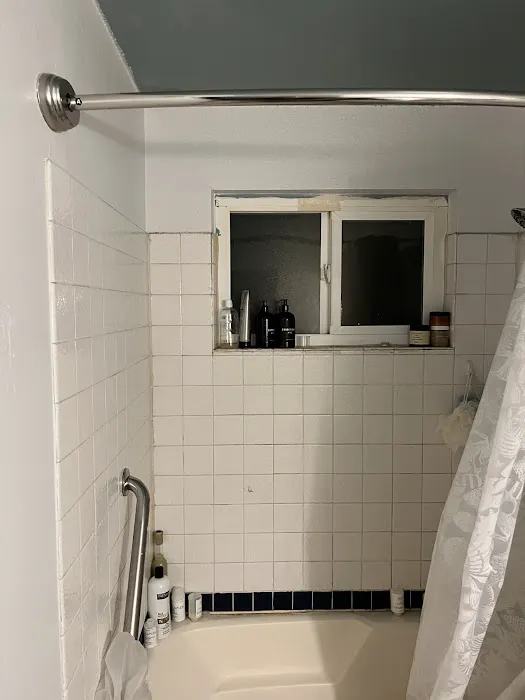 Bath Fitter Picture 6