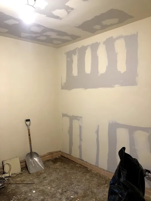 Black Wall Design Co. Picture 4