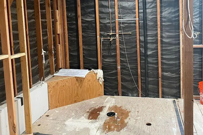 San Diego Custom Home, Bathroom & Kitchen Remodeling Picture 4
