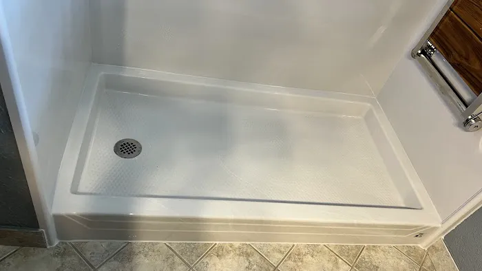 Bath Fitter Picture 10