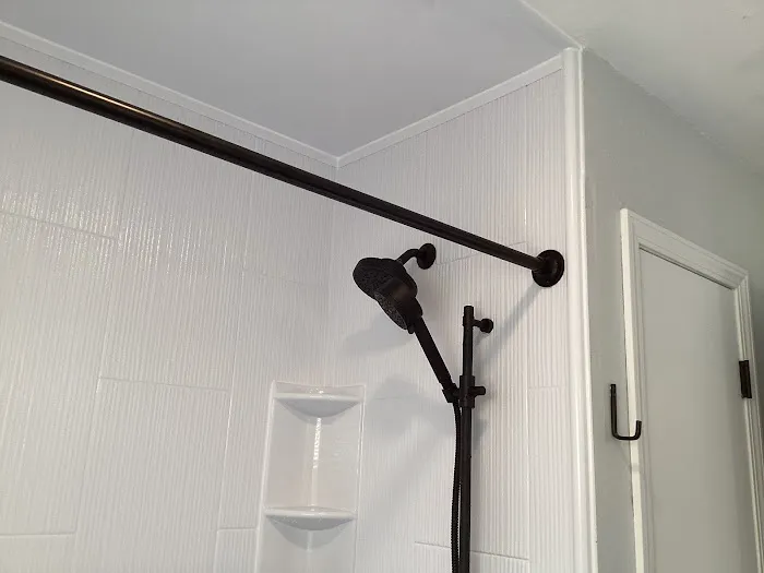 Bath Fitter Picture 9