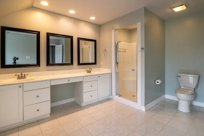 The Shower Company Picture 3
