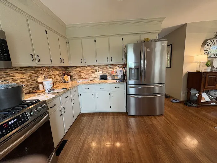 Cabinet Coats LLC Picture 4