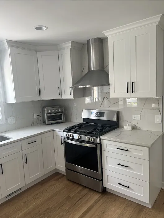 LG Kitchen Cabinets Direct Inc. Picture 1
