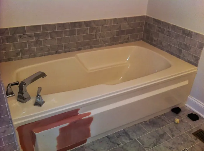 Jim's Tub Refinishing Picture 6
