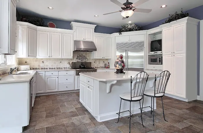 Cabinet Solutions Picture 9