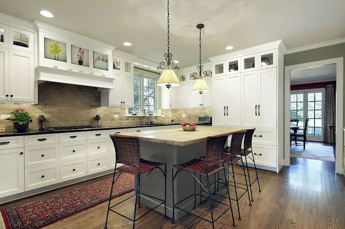 Cabinet Solutions Picture 10