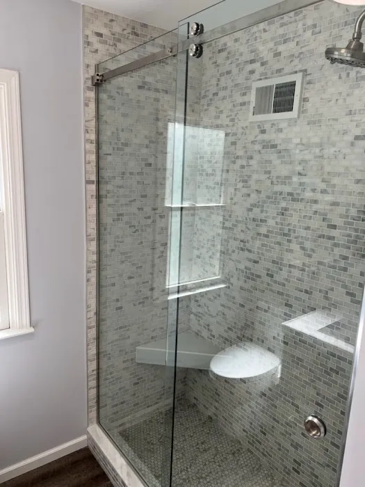 Century City Baths & Remodels Picture 3