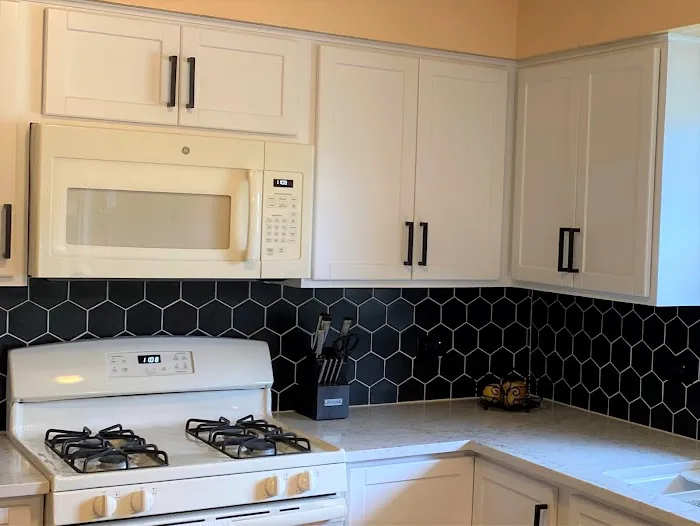 Redo Cabinets Picture 5