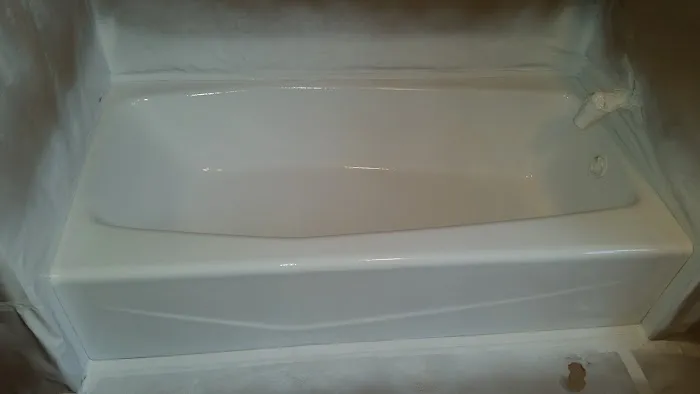 Duraglaze Refinishing LLC Picture 1