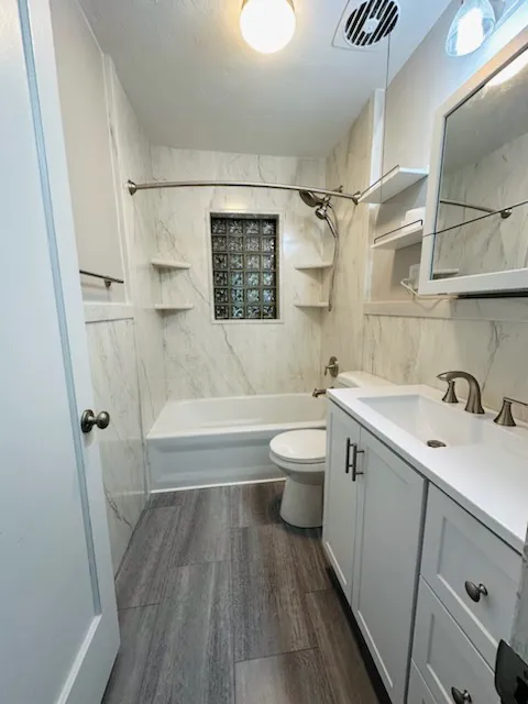 Michaels Baths Picture 7