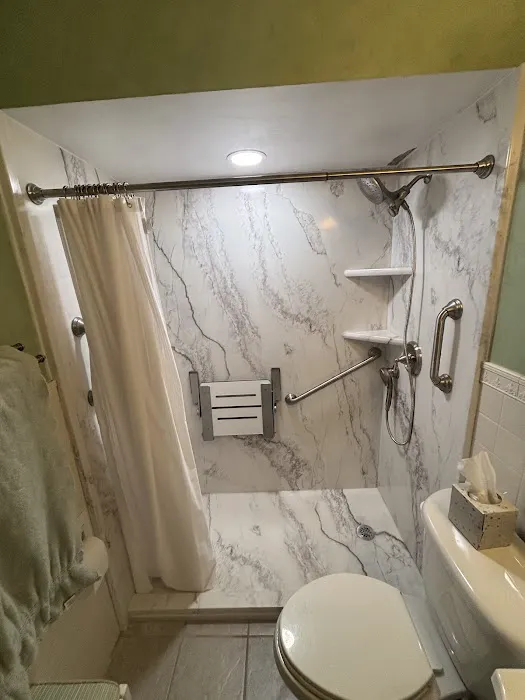 Michaels Baths Picture 10