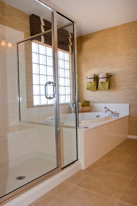 ReTom Bathroom Remodeling Picture 2