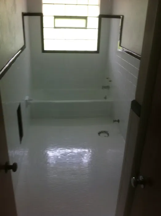 Gateway Porcelain Refinishing Picture 3