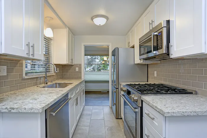 Brilliance Kitchen & Bathroom Remodeling Picture 10