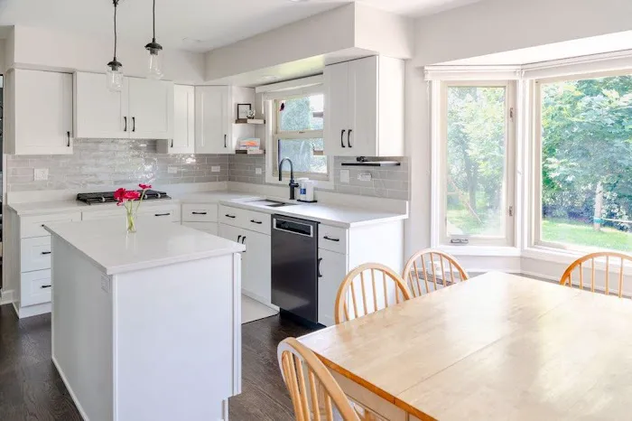 New Line Kitchen and Bath Picture 6