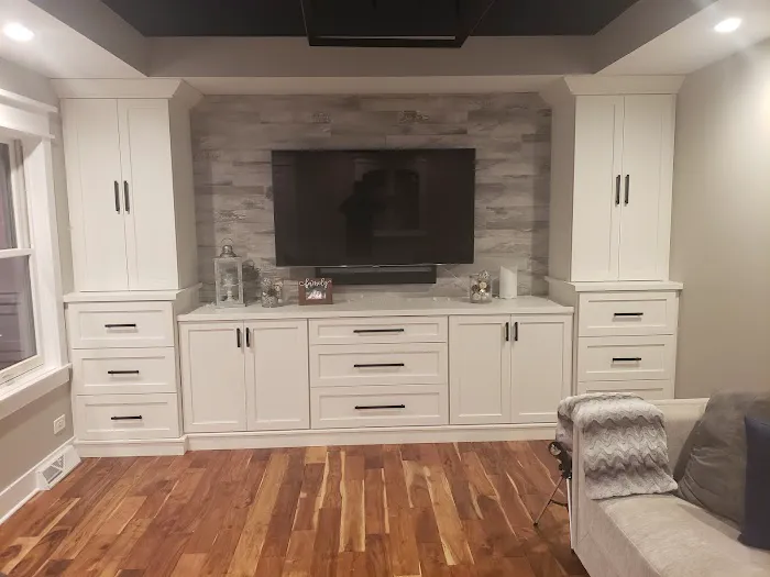 Custom Cabinet Connections Picture 7