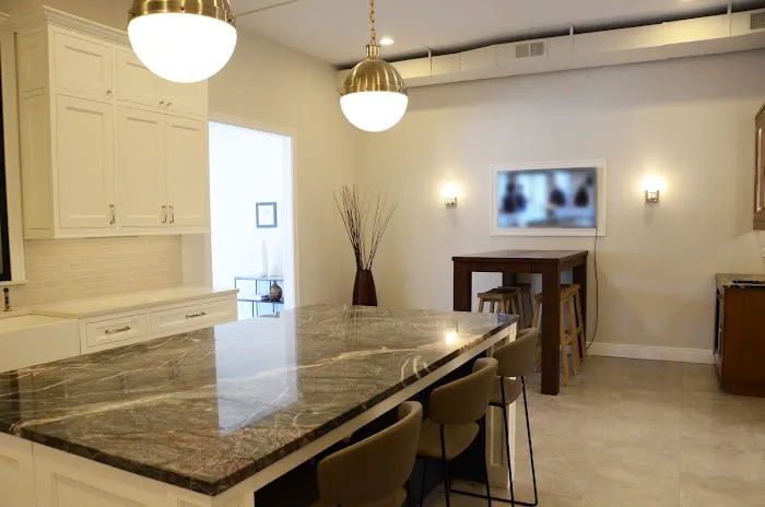 DG Kitchen & Bath Picture 1
