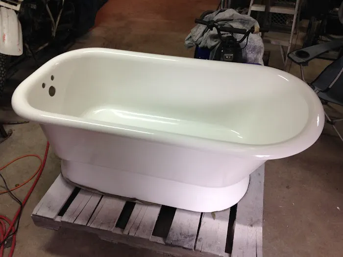 Mr. Bathtub Indy Picture 3