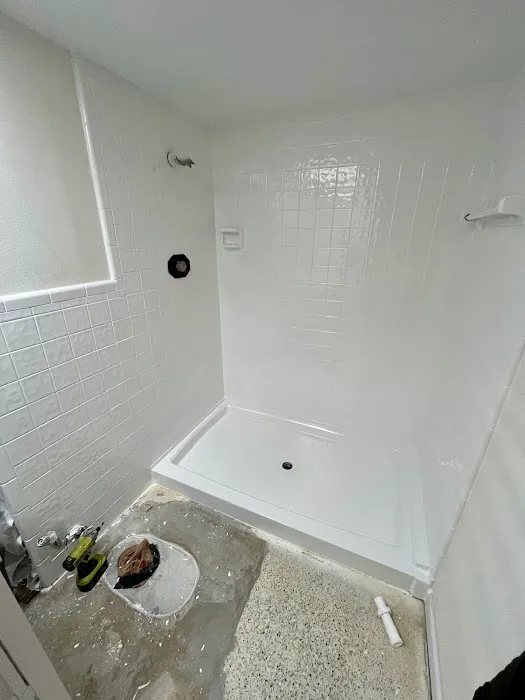 Cjg Paint Refinishing Tub Picture 3