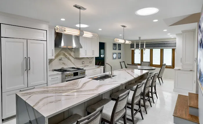 Top Cabinetry Picture 9