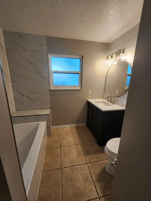 Bella Kitchen & Bathroom Remodel Picture 1