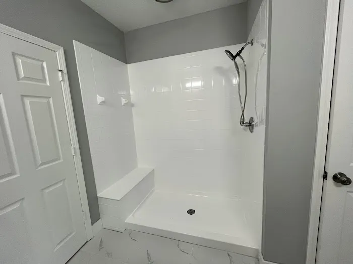 ECR Bathtub refinishing Picture 3