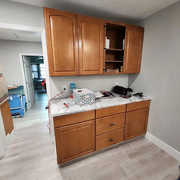 Edgar Kitchen Refinishing Picture 10