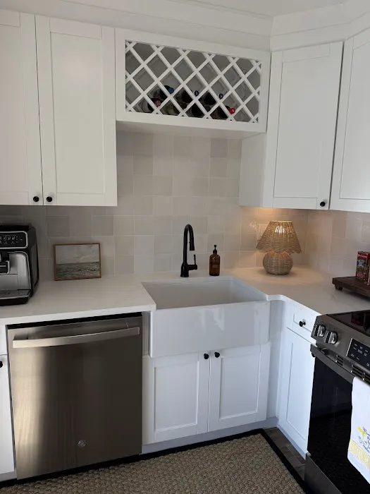 PKB Cabinetry of Tampa Picture 6