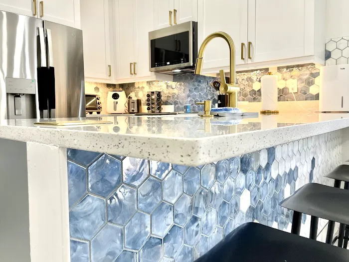 PKB Cabinetry of Tampa Picture 9