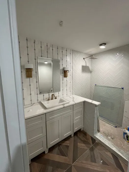 JSM WOODWORKS CARPENTRY & PAINTING Picture 4