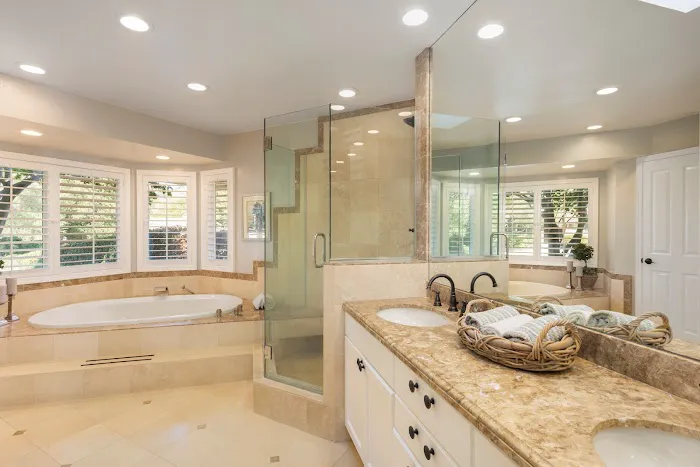 Visso Bathroom Remodeling Picture 4