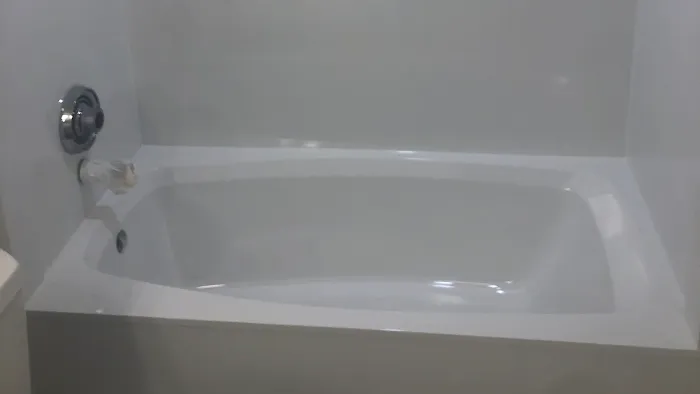Daytona Tub and Tile Picture 7