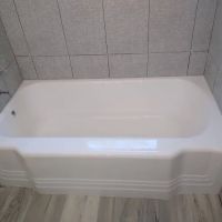 Tubs By Tom & Family ico