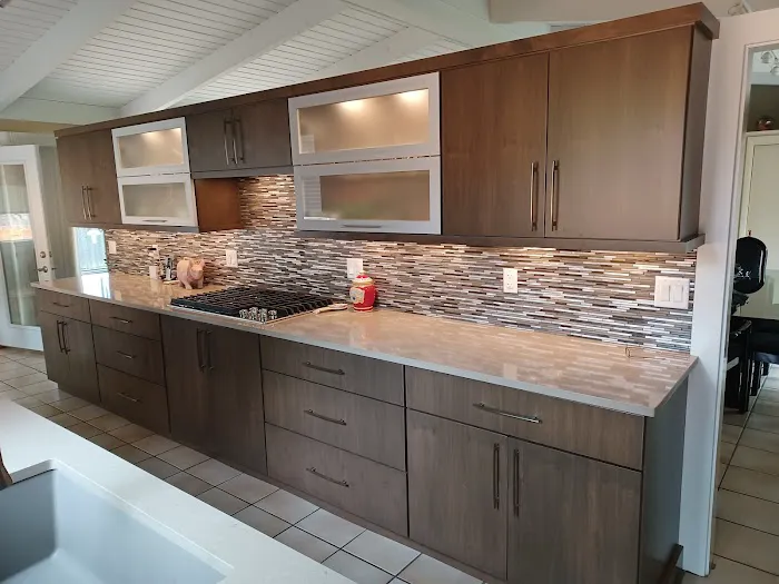 Detail Kitchens Picture 2