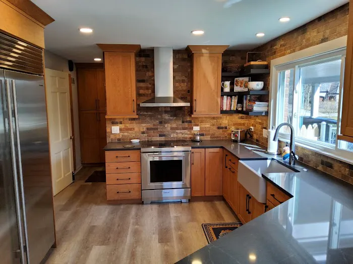Detail Kitchens Picture 6