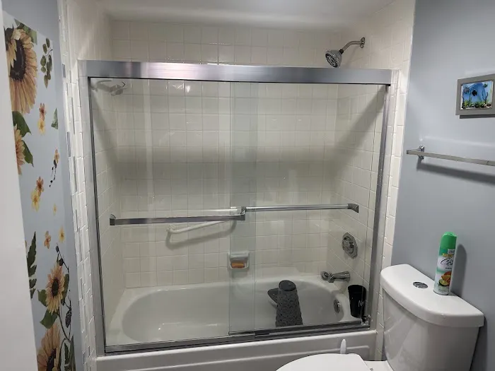 Bath Fitter Picture 8