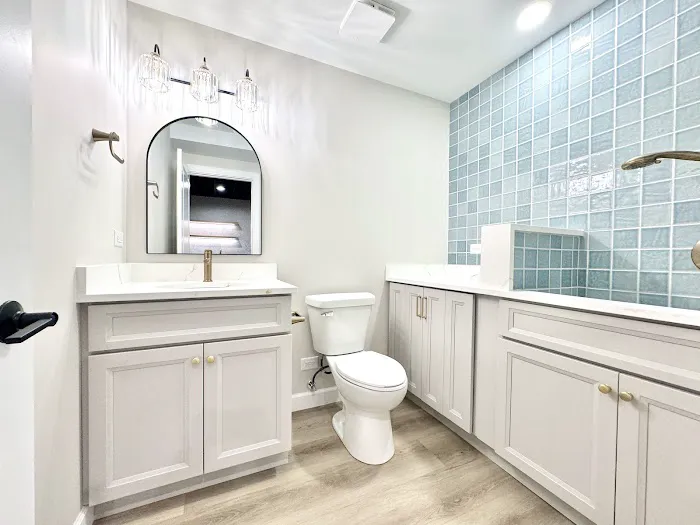 EXCEL HOME IMPROVEMENT, INC. Picture 1