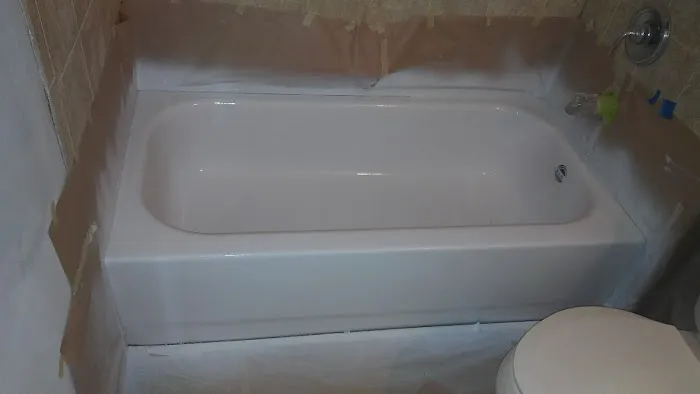 Florida Tub Refinishing Picture 1