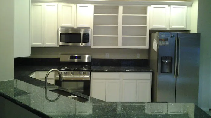 Expert Reglazing Services Picture 6