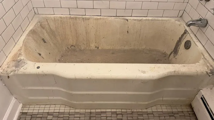 Miami Bathtub Refinishing Picture 7