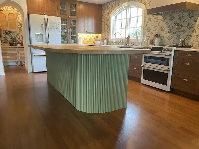 Simply Refinishing Picture 6