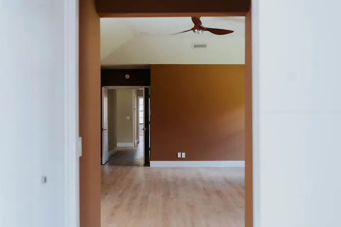 ED Remodeling & Painting Inc Picture 5