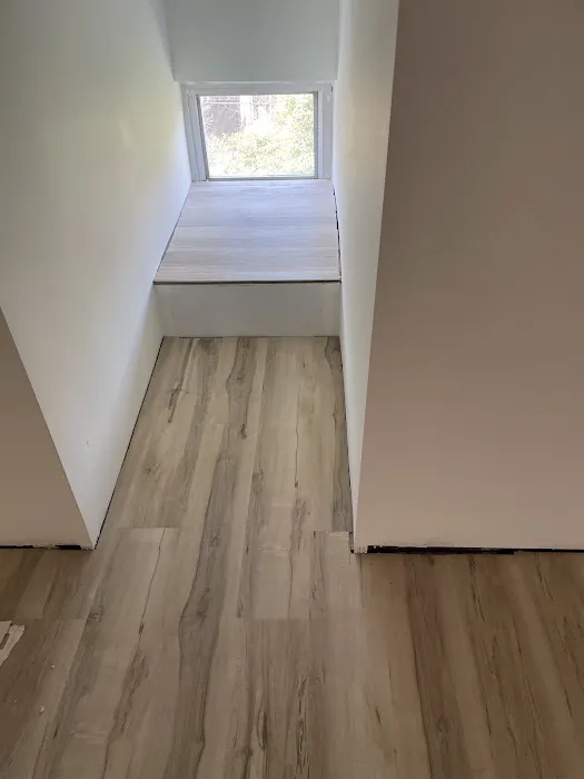 Flooring Xpress Enterprise. 40+ years Shop at home. Picture 5