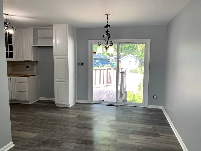 Unique Woodwork Kitchen and Bath LLC Picture 6