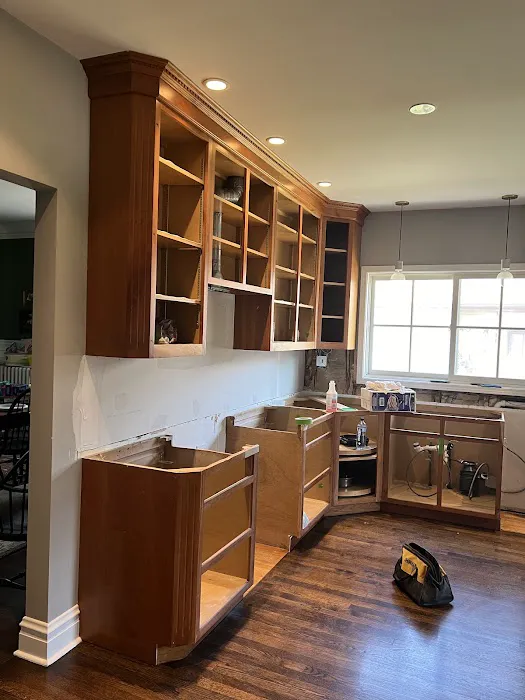 Unique Woodwork Kitchen and Bath LLC Picture 10